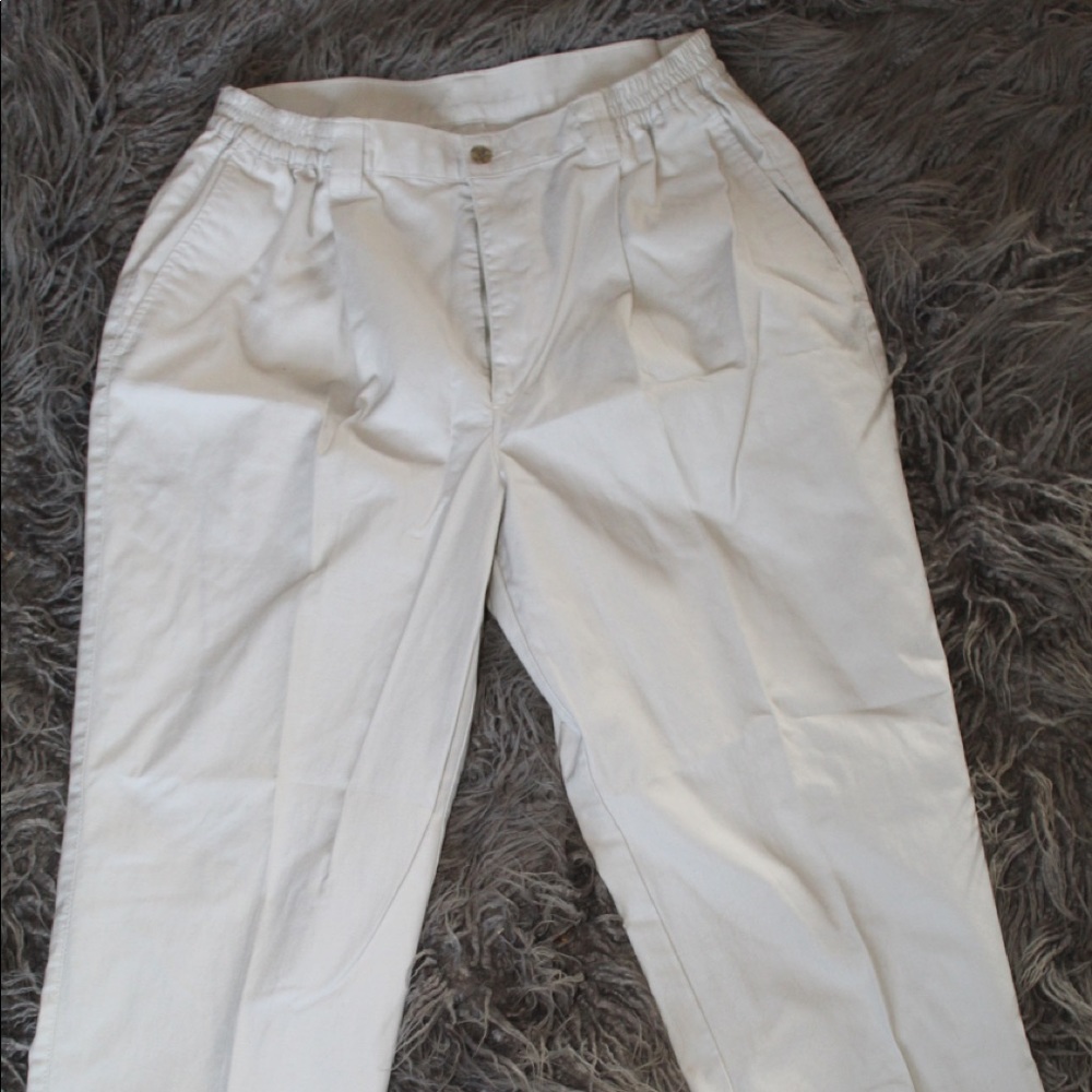 Men’s Khaki Pants